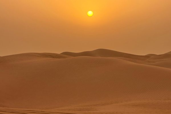 Sunrise Desert Adventure Dubai – Private Safari with Dune Bashing & More