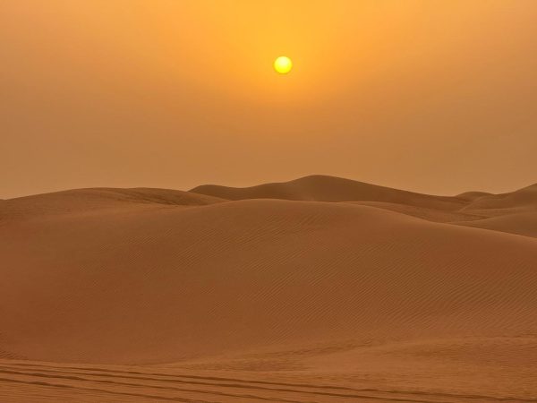Sunrise Desert Adventure Dubai – Private Safari with Dune Bashing & More